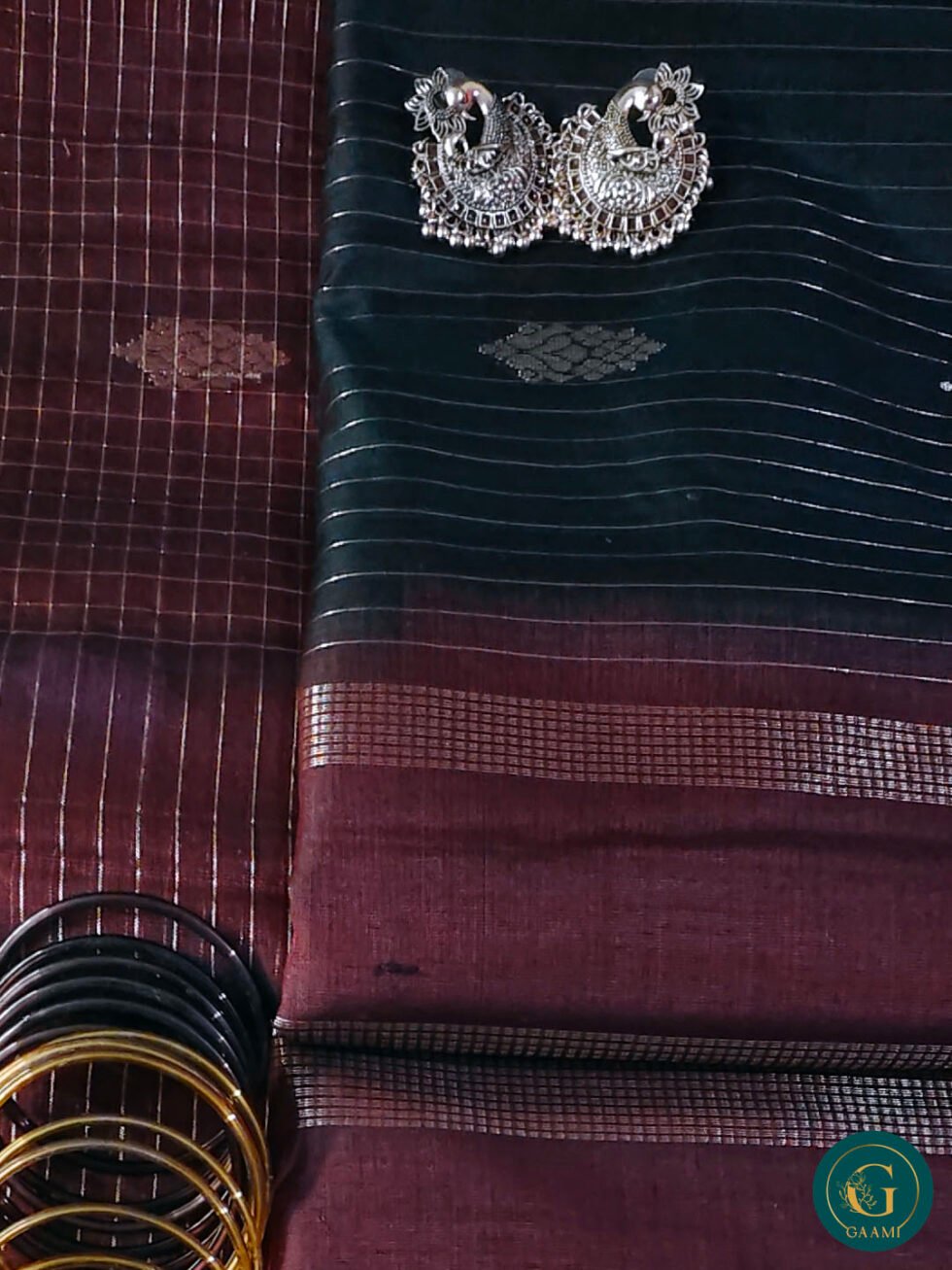 Kora Silk Cotton Saree – Black Body with Wine Red Border, Checked Zari & Floral Buttas
