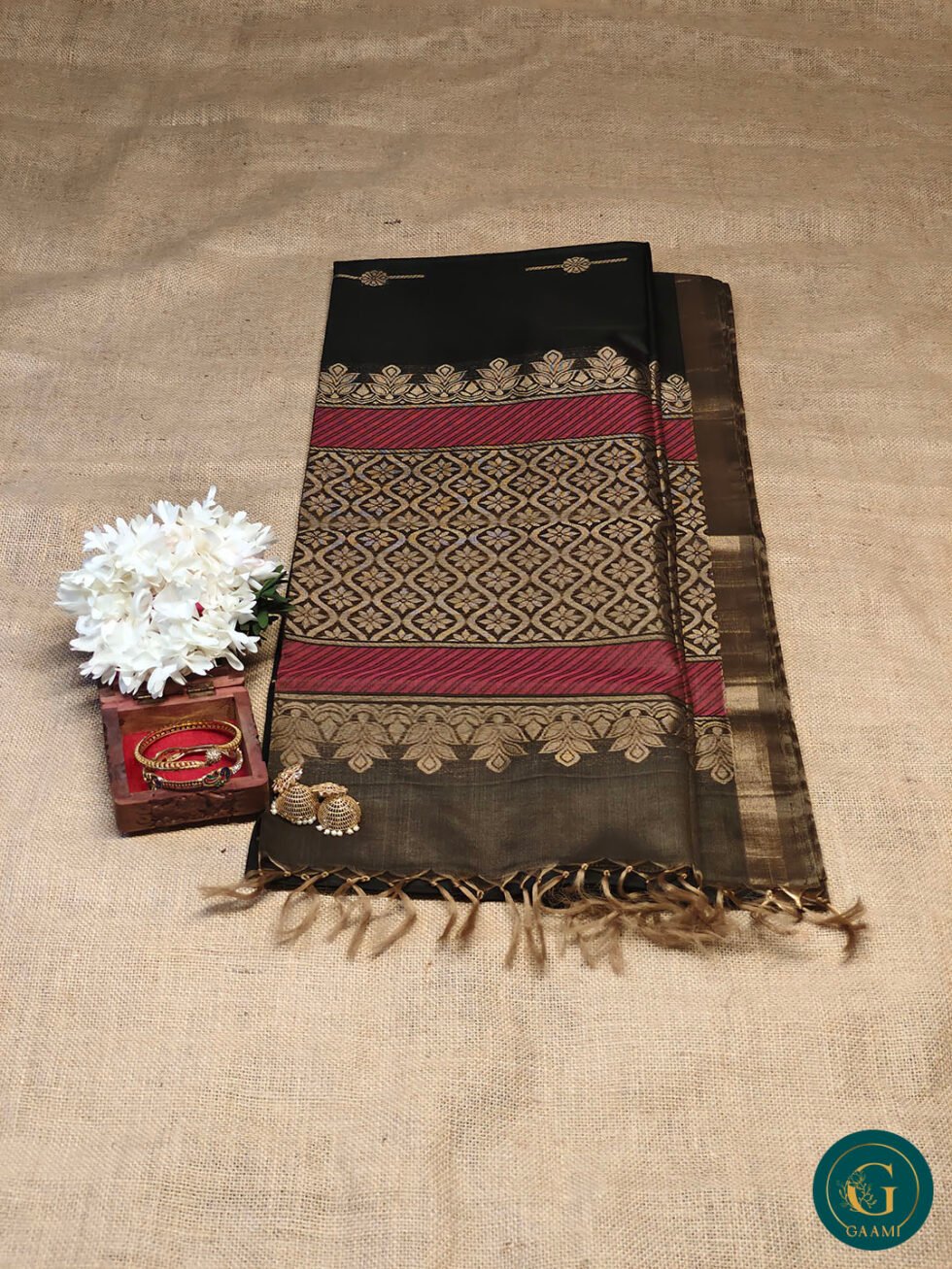 Kora Silk Cotton Saree – Black with Floral Butta and Golden Zari Border