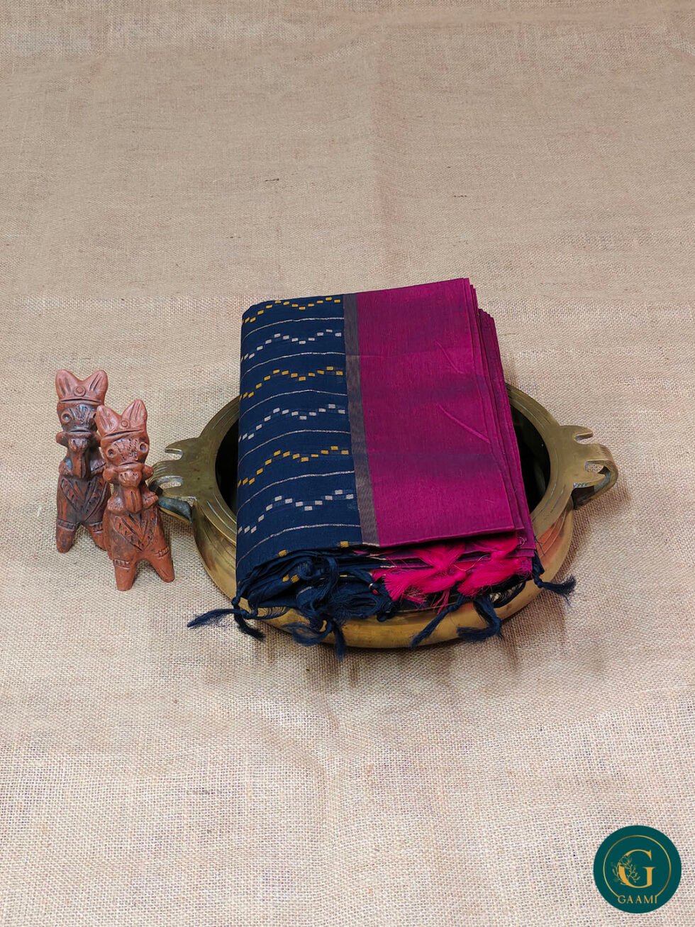 Handloom Cotton Saree – Blue with Zig-Zag Thread Work and Magenta Border