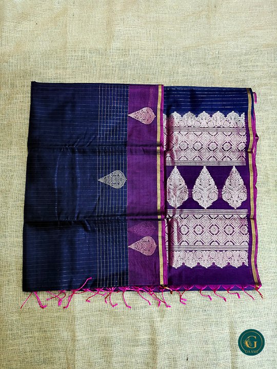 Kora Silk Cotton Saree in deep navy blue, accented by a rich magenta border and pallu